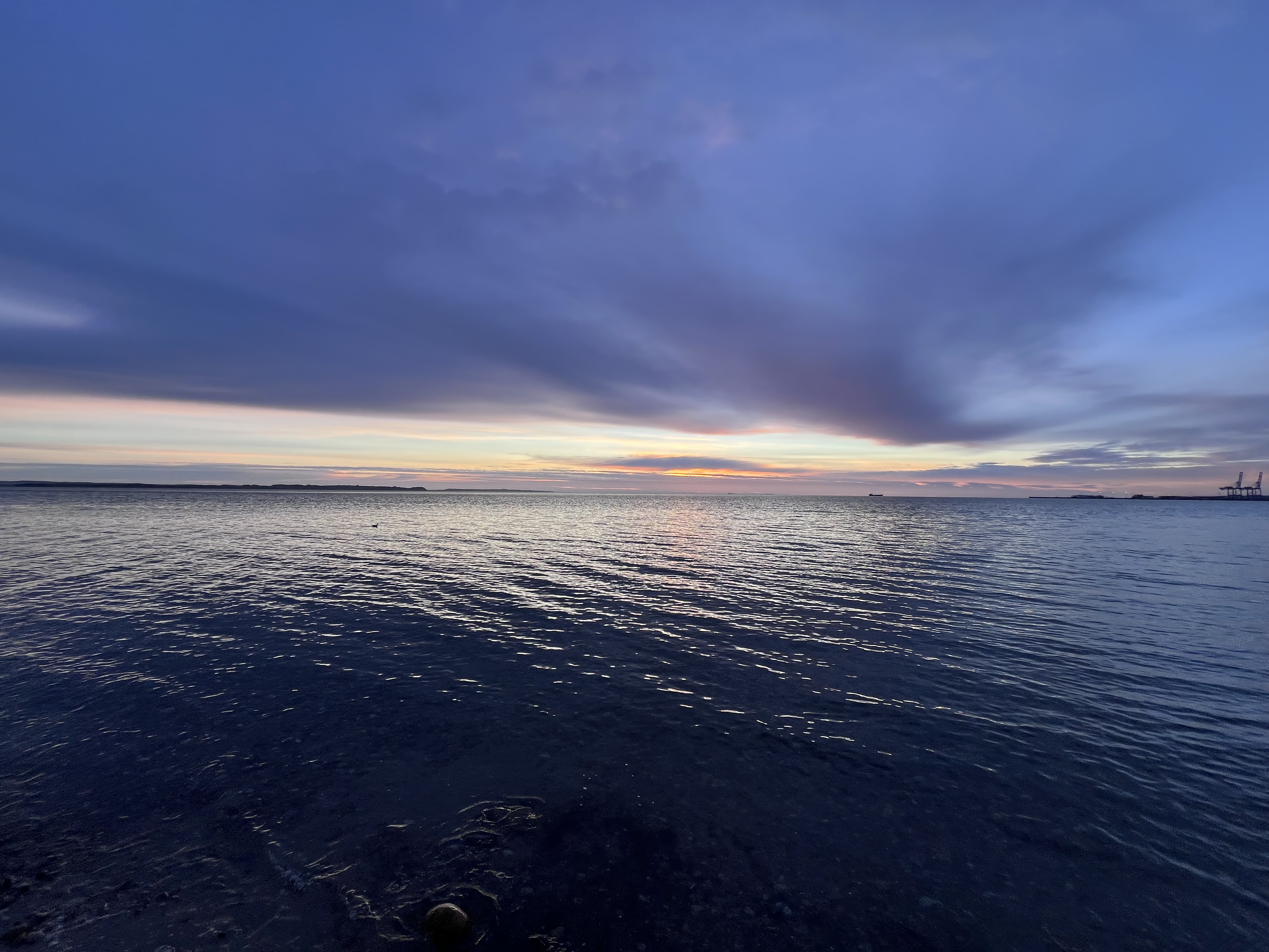 Vores patienter kan ved akut behov i ferien skrive på mail@specialtandlaeger.dk